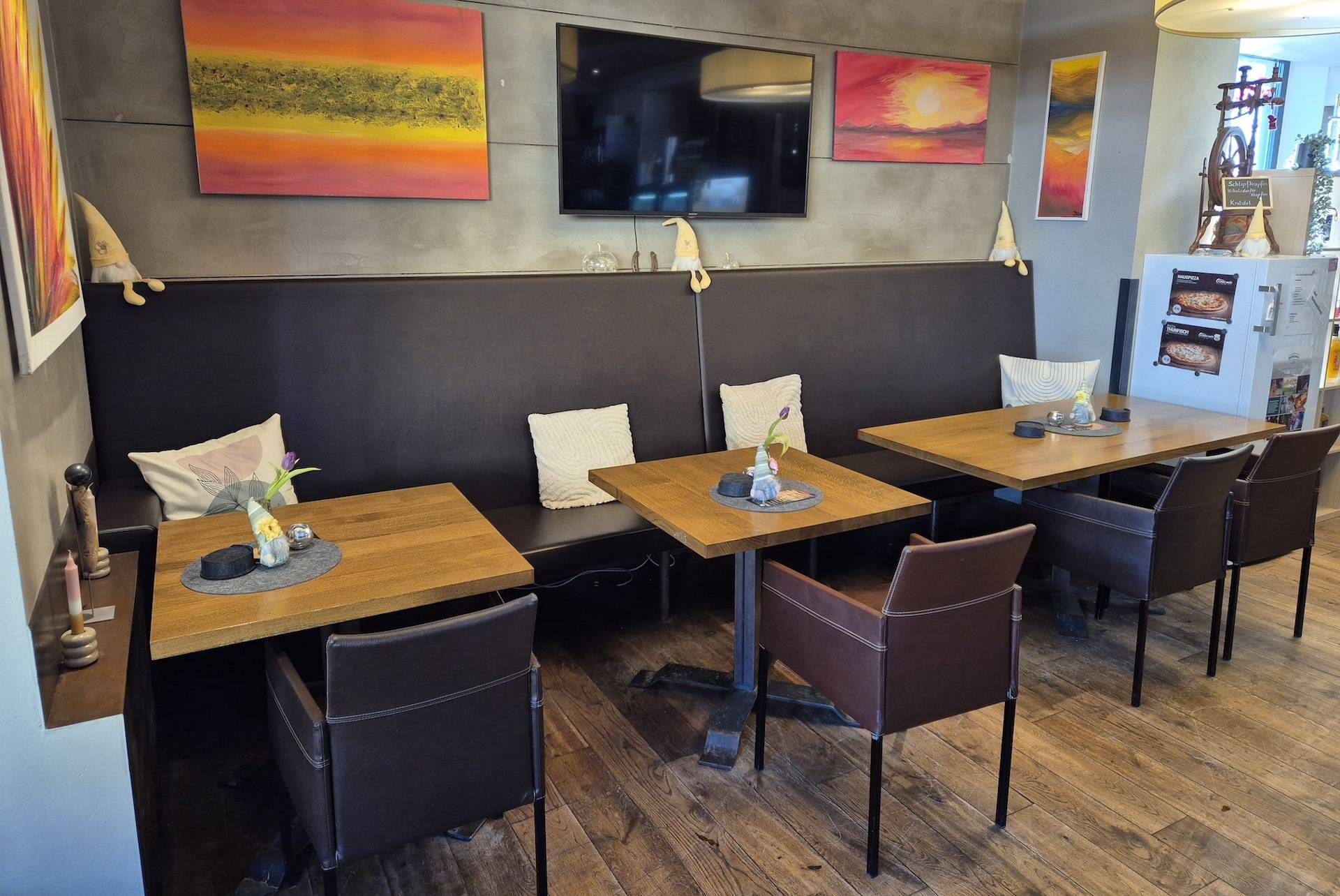 Karo's Ladele + Cafè