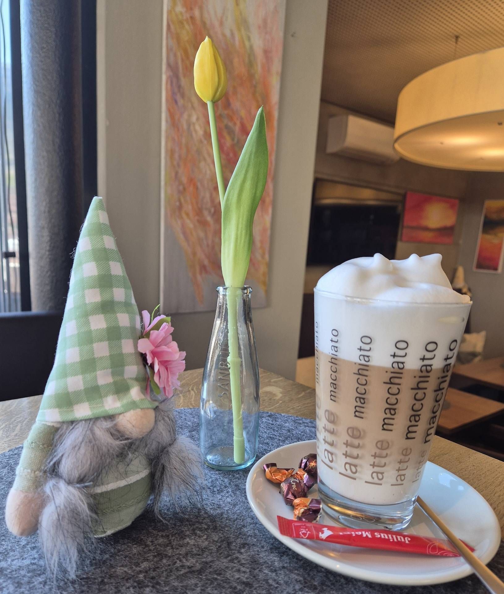 Karo's Ladele + Cafè